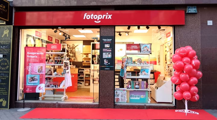 ¡Reinauguramoooos!                                                                     Fotoprix C/ Orense (Madrid)