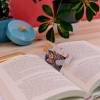 Crea tu marcapáginas personalizado con tu foto favorita con Fotoprix.
Es sencillo y económico y estos puntos de libro siempre útiles en tu escritorio y además son realmente preciosos.