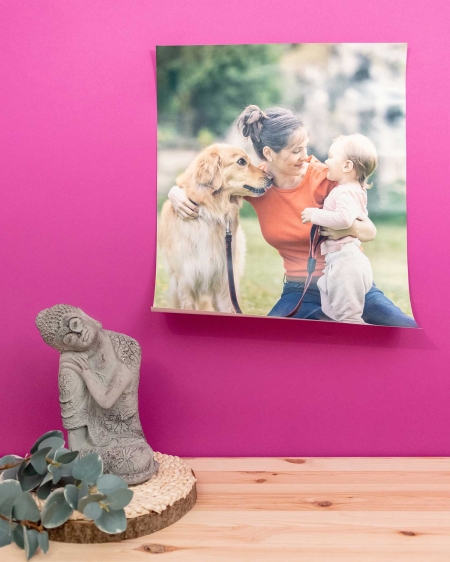 Fotodecoración de Fotoprix, Poster personalizado. Imprime tu foto favorita a todo color y dale color las paredes de tu hogar de una forma divertida y emotiva.