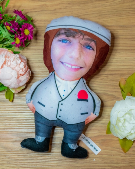 Dibuñeco personaje: muñeco personalizado divertido de tela. Modelo Chulapo. Dibuñeco personaje: muñeco personalizado divertido de tela. Modelo Chulapo.