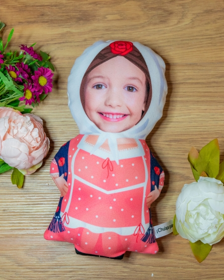 Dibuñeco personaje: muñeco personalizado divertido de tela. Modelo Chulapa. Dibuñeco personaje: muñeco personalizado divertido de tela. Modelo Chulapa.