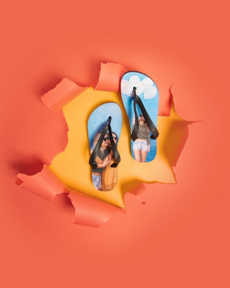 Regalos de Fotoprix, chancletas personalizadas con foto. Divertidas y con estilo único. Lleva siempre contigo y a cualquier lugar tu foto más especial.