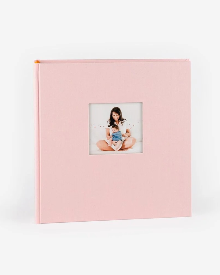 Álbum de lino con ventana para destacar una foto en la portada