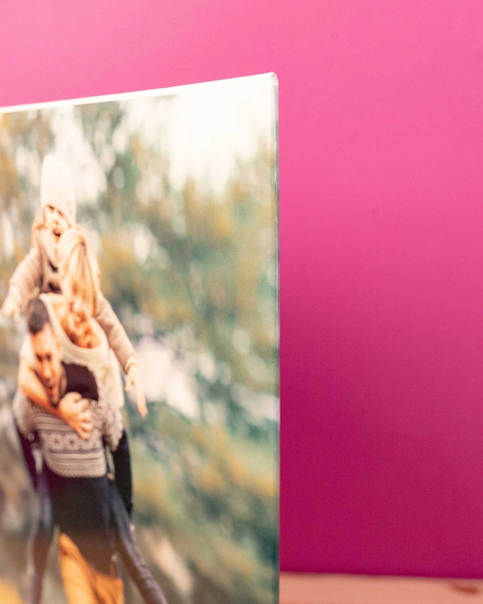 Fotodecoración de Fotoprix, foto detalle del canto de poster personalizado. Dale color a las paredes de tu hogar imprimiendo tu foto favorita bien grande y te emocionarás cada día.