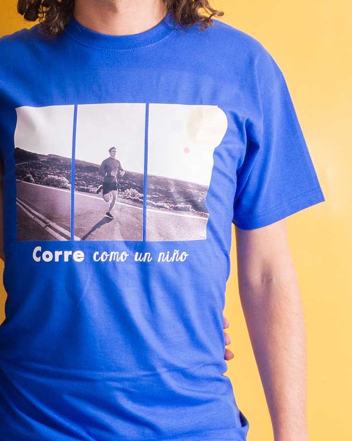 Regalos de Fotoprix, camiseta con foto para hombre. Ideal para llevar en cualquier hogar, usarla para el trabajo, o para ir a diario por la calle.