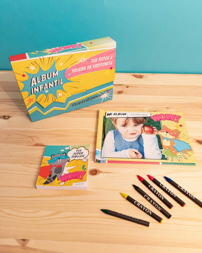 Albumes de Fotoprix, libro infantil personalizado de tapa dura. Decora tu hogar con este divertido y coqueto álbum. Vuestras fotos favoritas con tu peque merecen ser inmortalizadas.