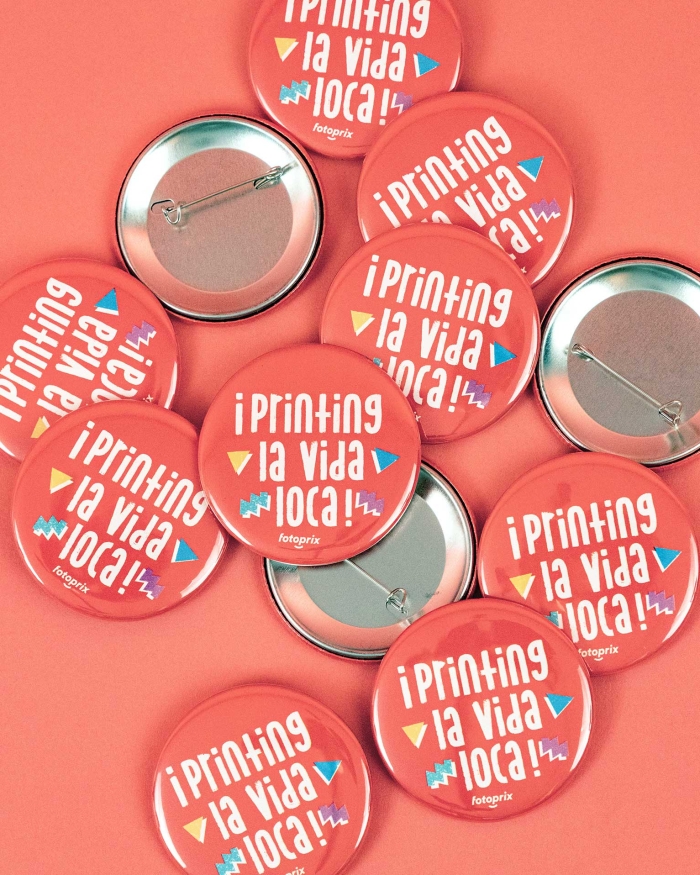 Regalos de Fotoprix, chapas personalizadas con foto. Decora tus complementos de una forma divertida y única, con tu foto favorita!