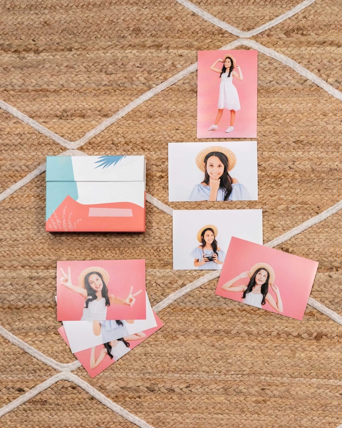 Imprimir copias Fotoprix, divertida happy box pro con tus fotos más especiales. Guarda en esta cajita tus momentos felices, elige el modelo que más te guste. Ideal para hacer un regalo original y emotivo.