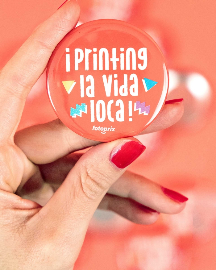 Regalos de Fotoprix, chapas personalizadas con foto. Decora tus complementos de una forma divertida y única, con tu foto favorita!