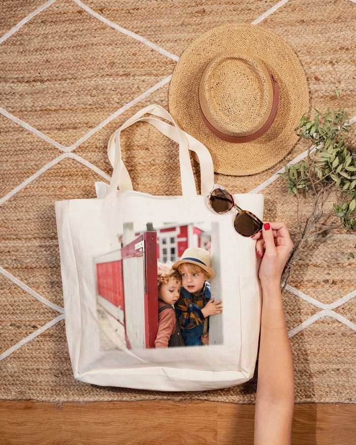 Bolsos personalizados. Regalos originales mujer. Bolso grande de piel